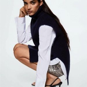 Mango Ribbed Chunky Knit Wool Blend Sleeveless Turtleneck in Navy Blue Medium